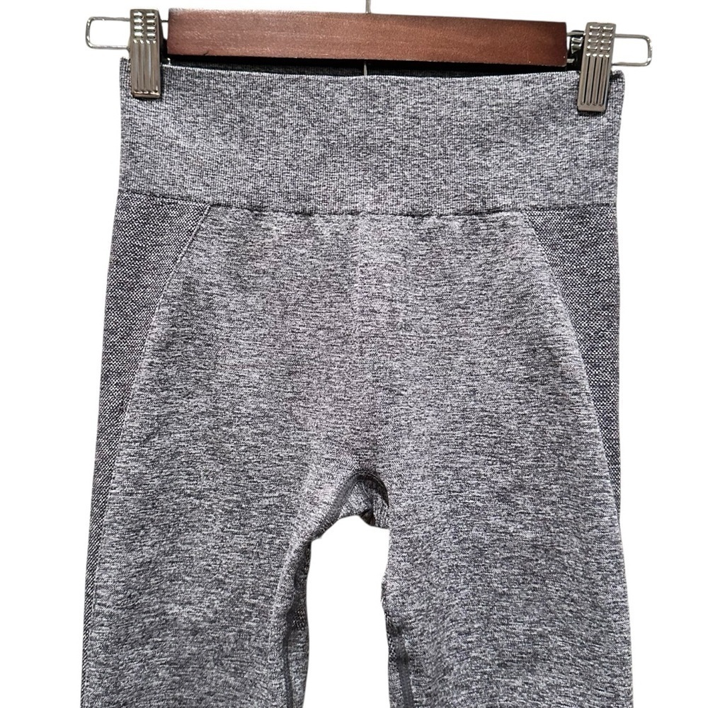 Gymshark Flex High Waisted Leggings Gray Pink Stretchy Gym Women’s Size XS - Picture 2 of 7